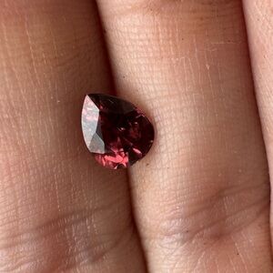 1.79ctw genuine zircon loose gemstone